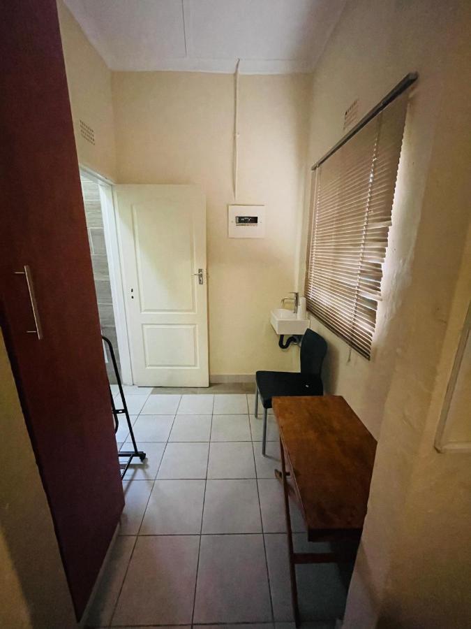 Abrama Bed And Breakfast Франсистаун Екстериор снимка