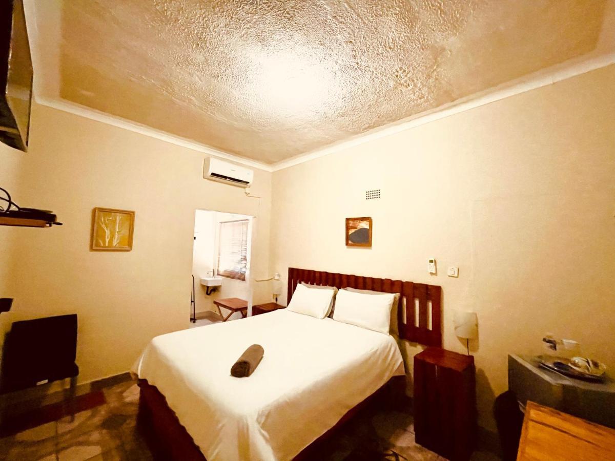 Abrama Bed And Breakfast Франсистаун Екстериор снимка